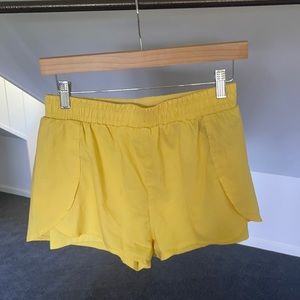 Girlfriend Collective Trail Short Lemon SM